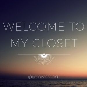 WELCOME TO MY CLOSET!